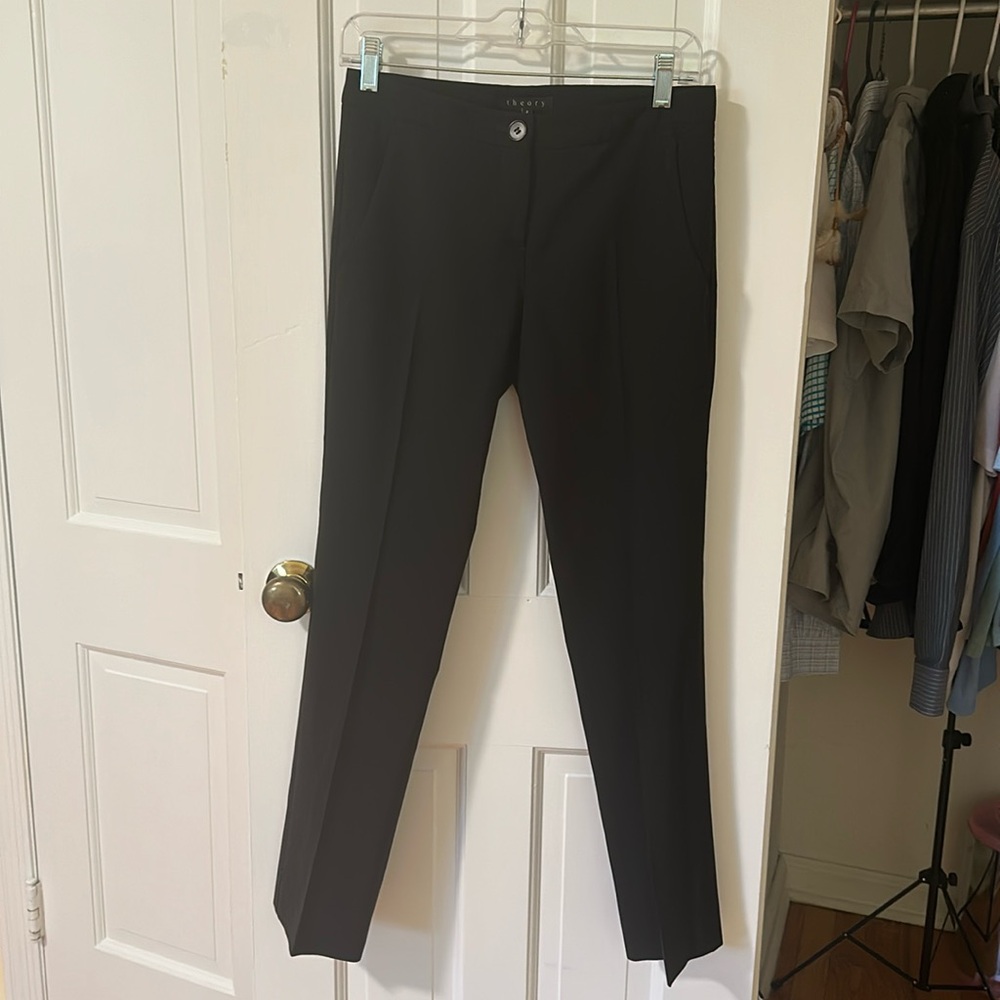 Theory Women’s Black Business Casual Pleated Dress Pants Size 2